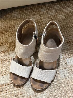 Tom’s Majorca Cutout Sandals